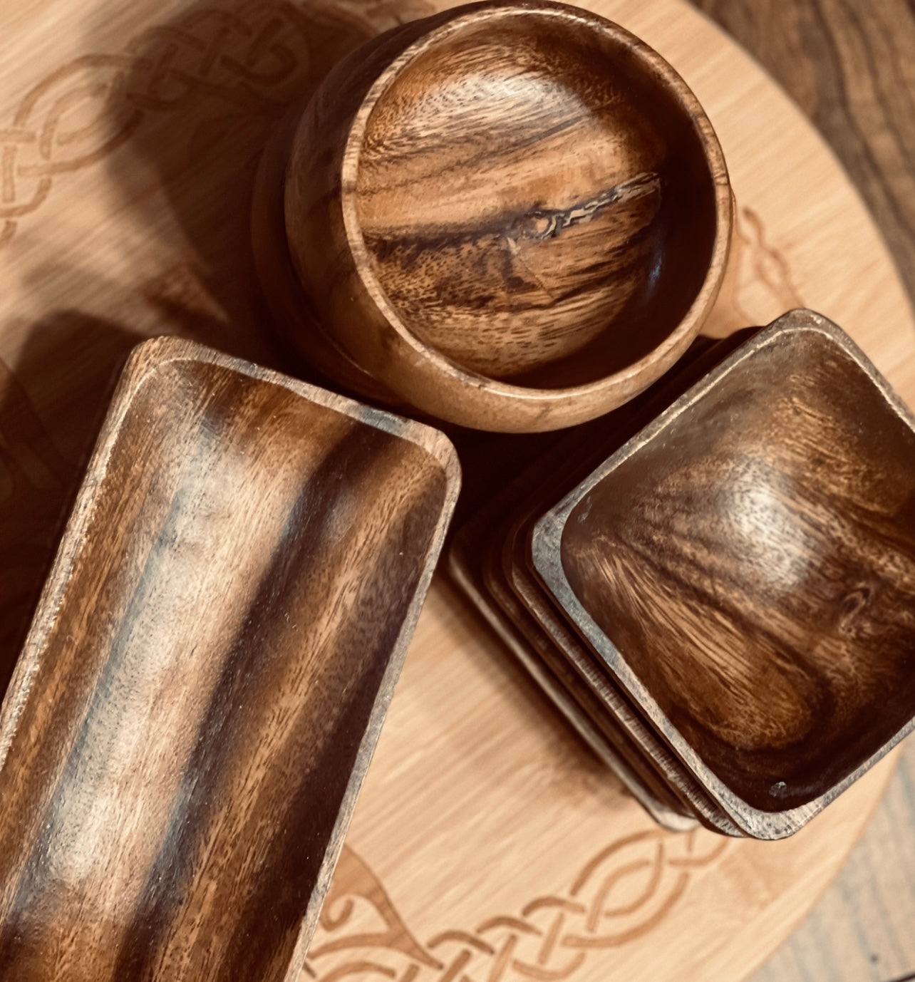 Acacia Wood bowl