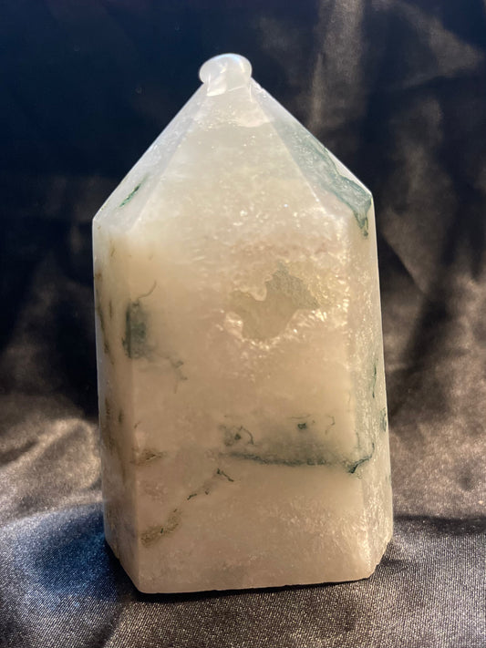 Tree Agate in Quartz with Druzy crystal tower, clear quartz with green dendritic tree-like inclusions